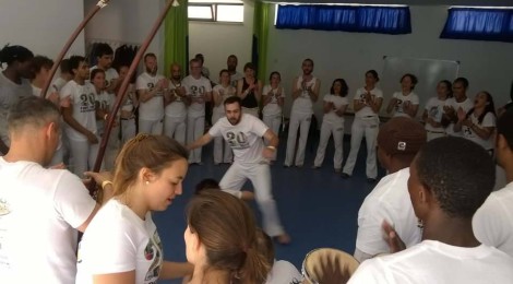 Capoeira Alto Astral no Spin Hostel