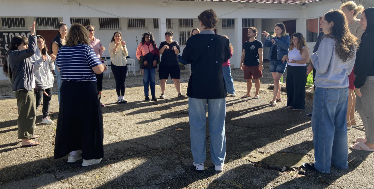 CURSO DE FORMAÇÃO “PERFORMING COMMUNITY” EM PORTUGAL